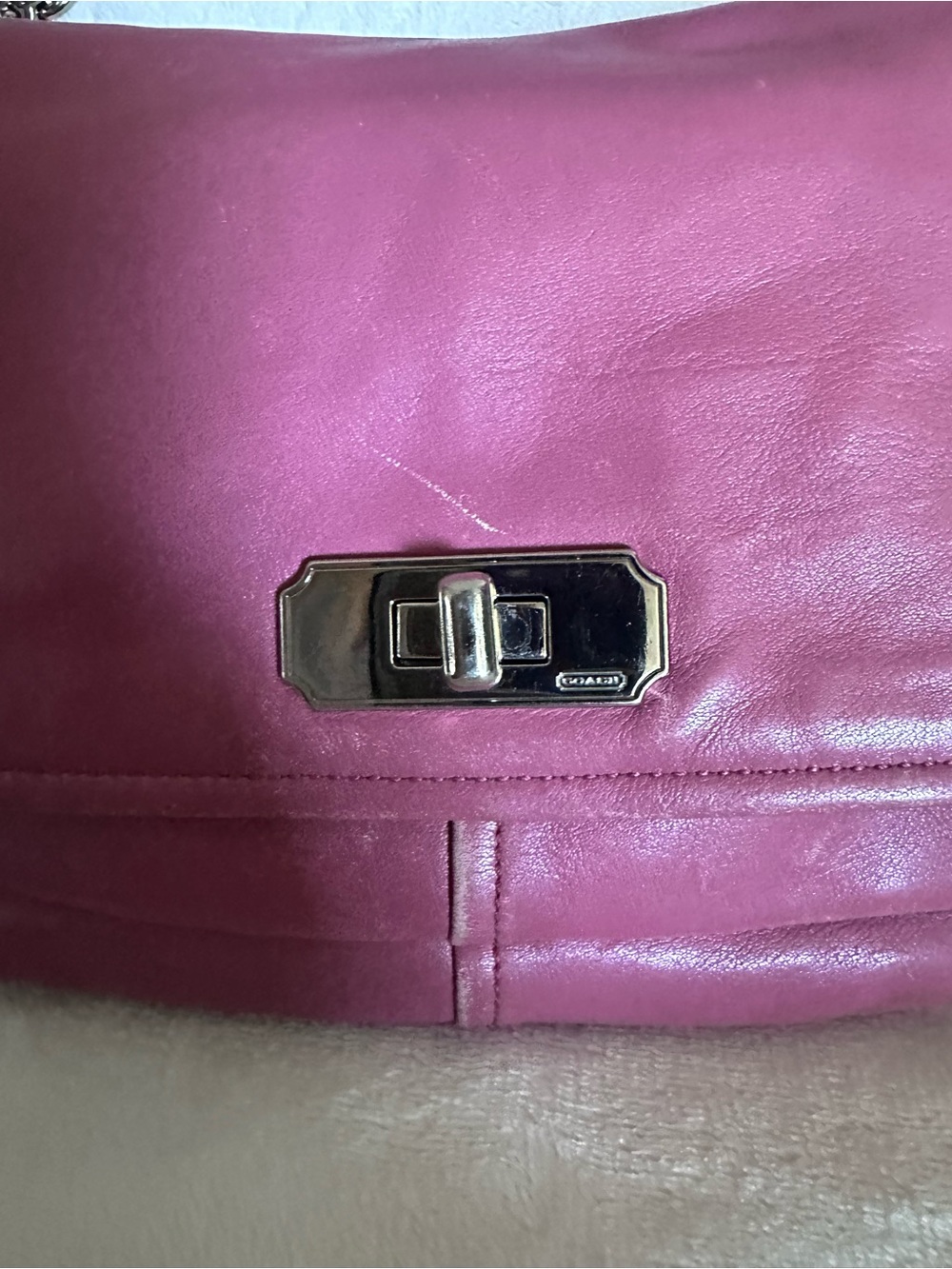 Coach Pink Leather Shoulder Bag with Silver Chain Strap - Picture 4 of 15
